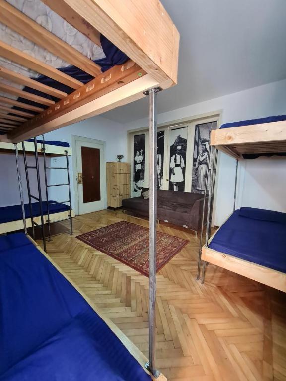 Milingona City Center Hostel Τίρανα Εξωτερικό φωτογραφία